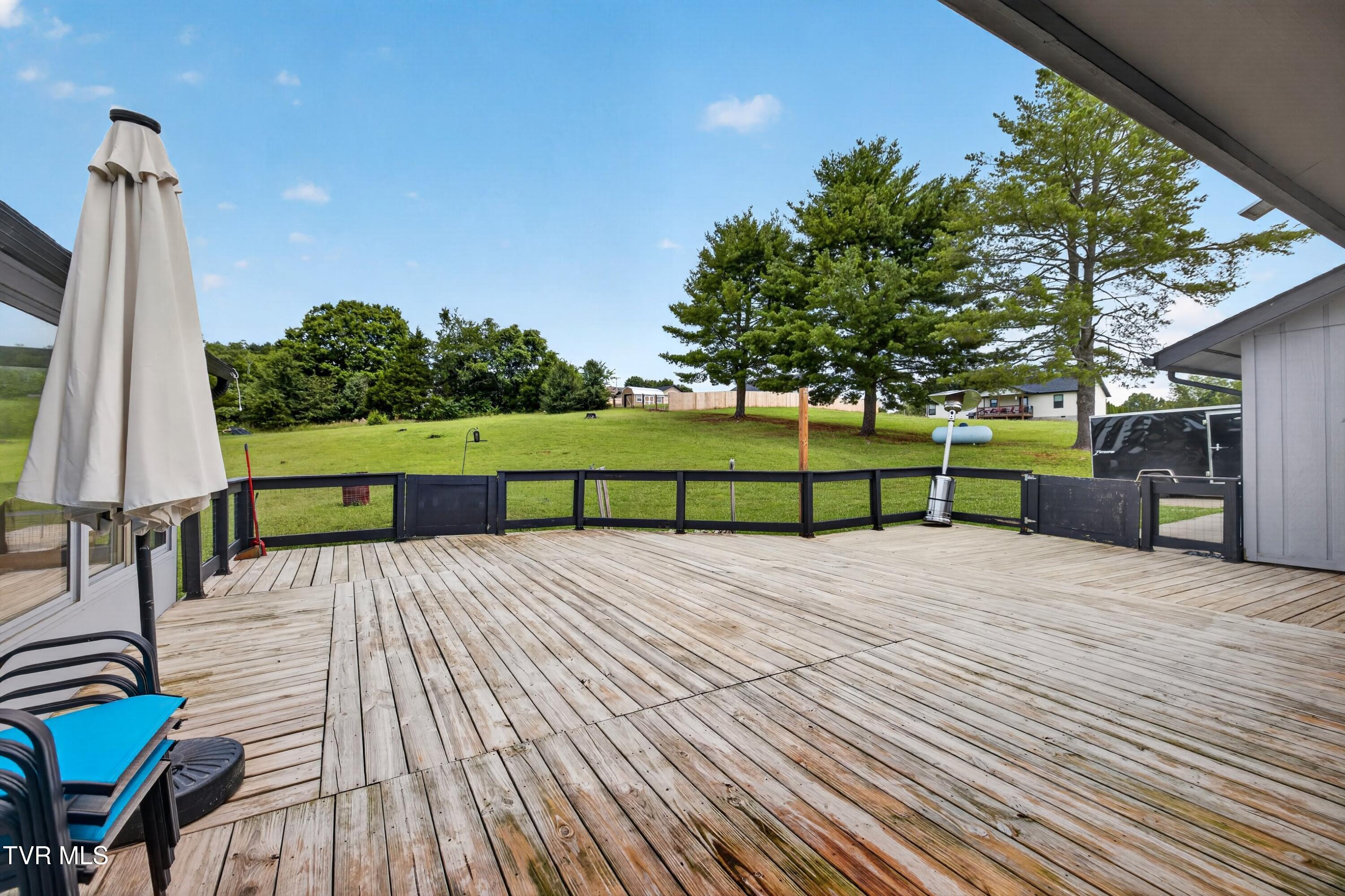 383 Cate Byrd Road Kodak, TN 37764 - Photo 29 of 51 023-383CateByrdRoad-Kodak-TN-37764-SMALL
