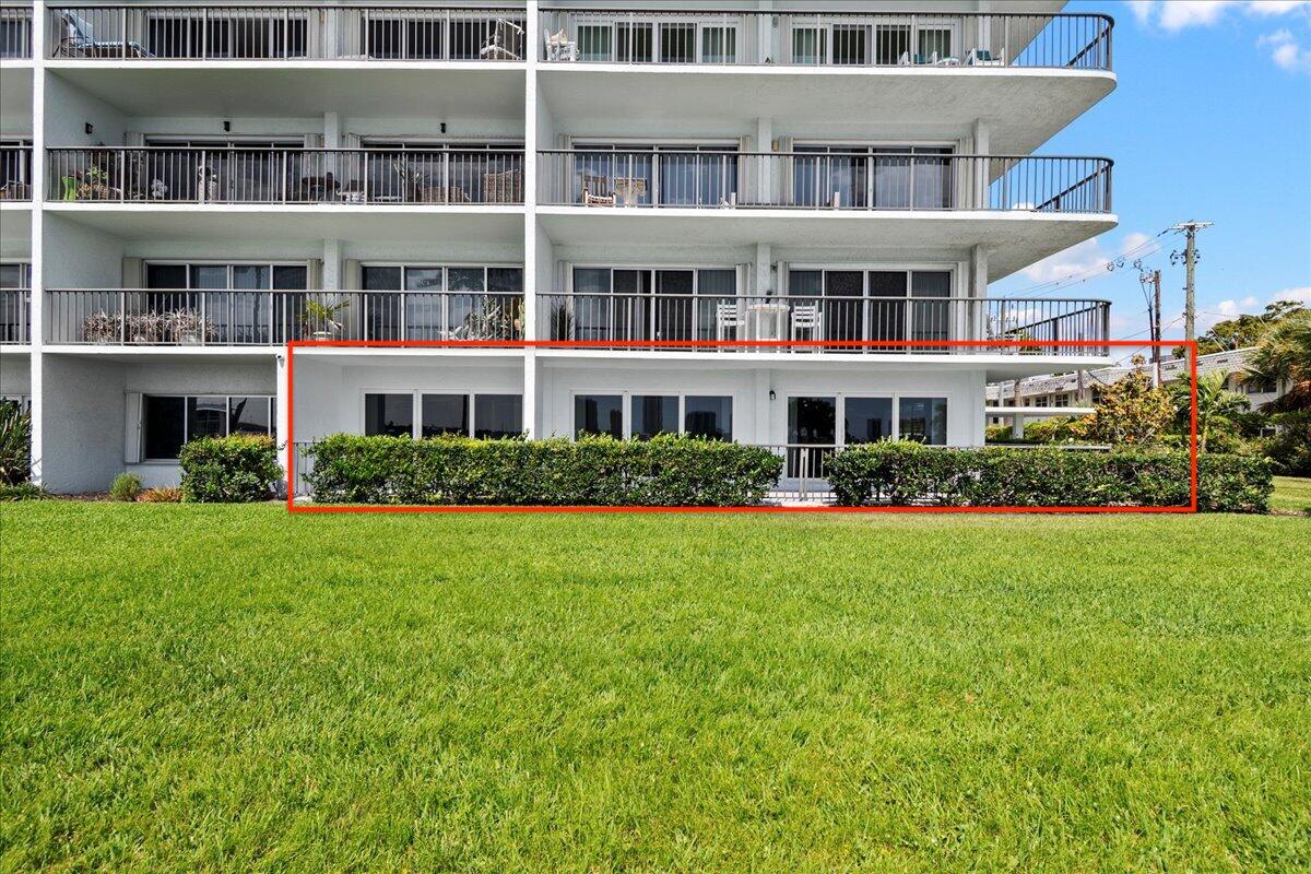 3040 Lake Shore Drive, Unit 101 Riviera Beach, FL 33404 - Photo 36 of 55 05-JLC_3746