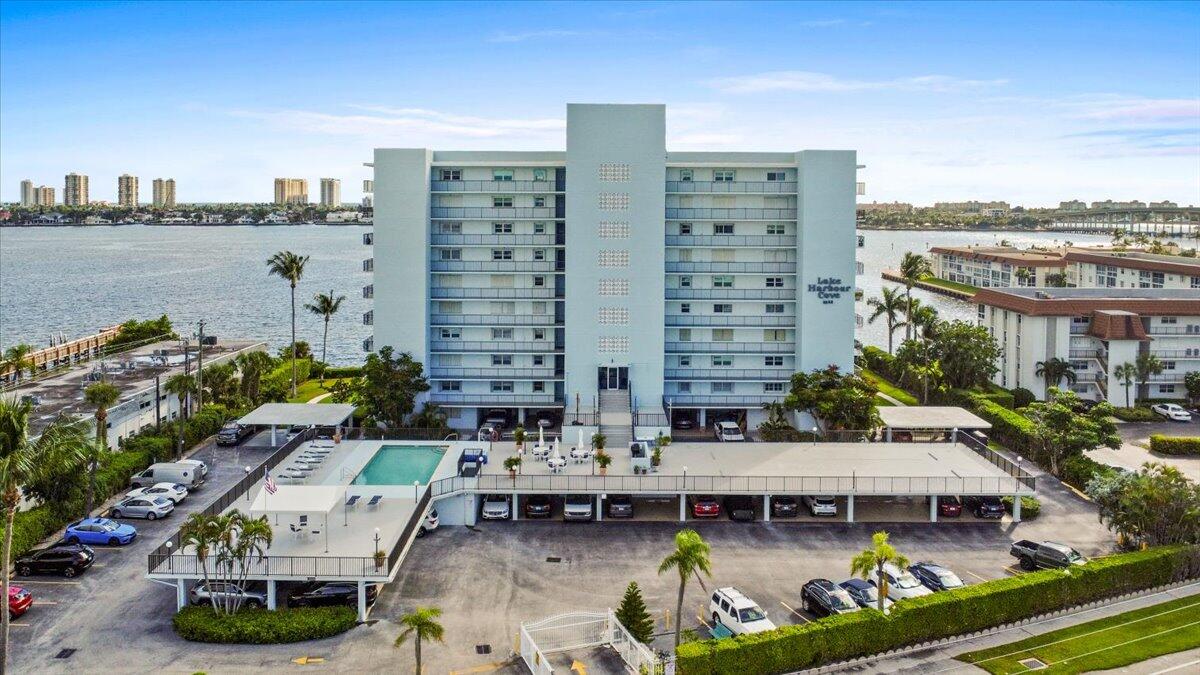 3040 Lake Shore Drive, Unit 101 Riviera Beach, FL 33404 - Photo 47 of 55 01-DJI_0837