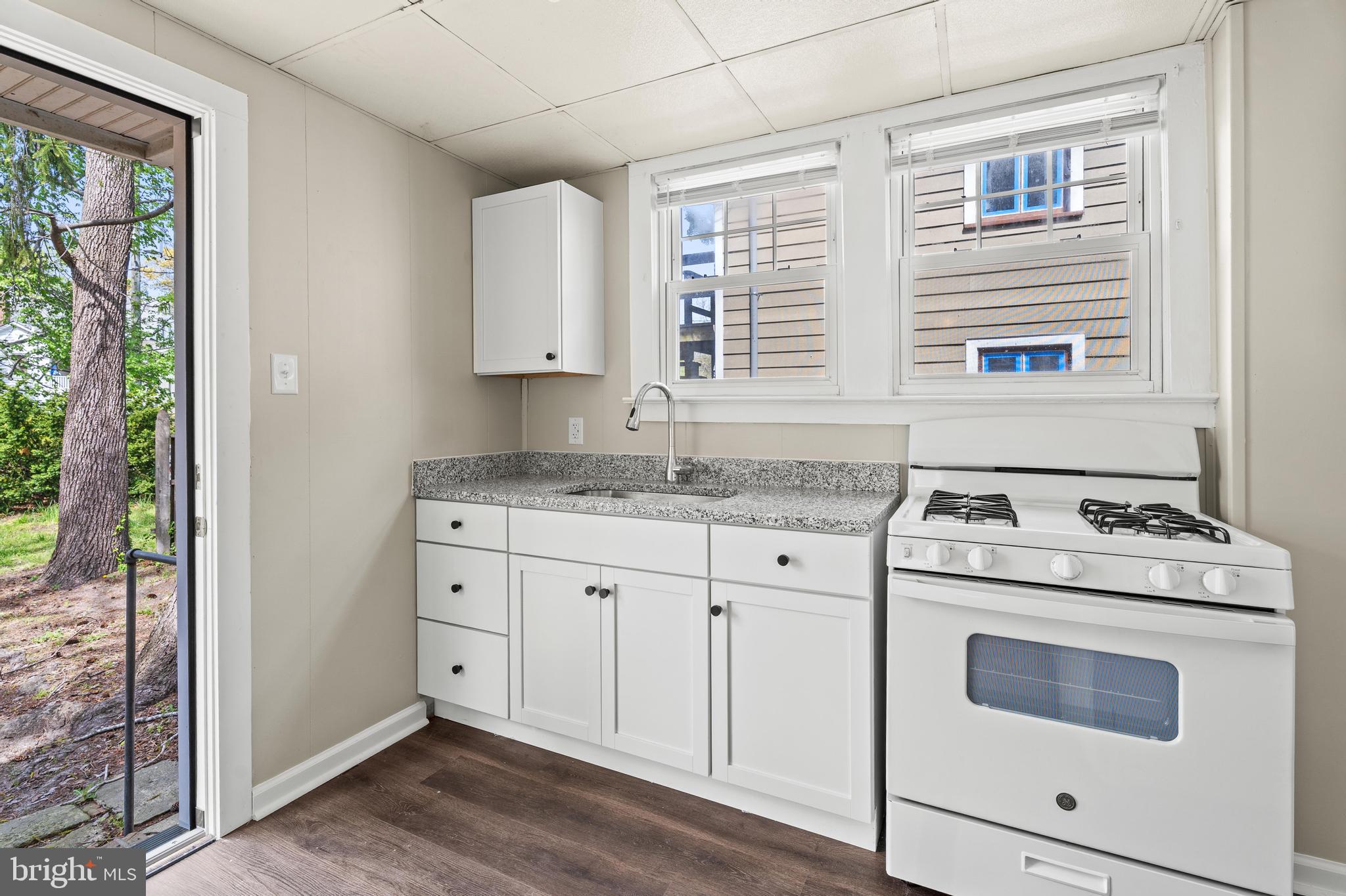 225 Broad Street Salisbury, MD 21801 - Photo 11 of 25 Bright and airy kitchen retreat.