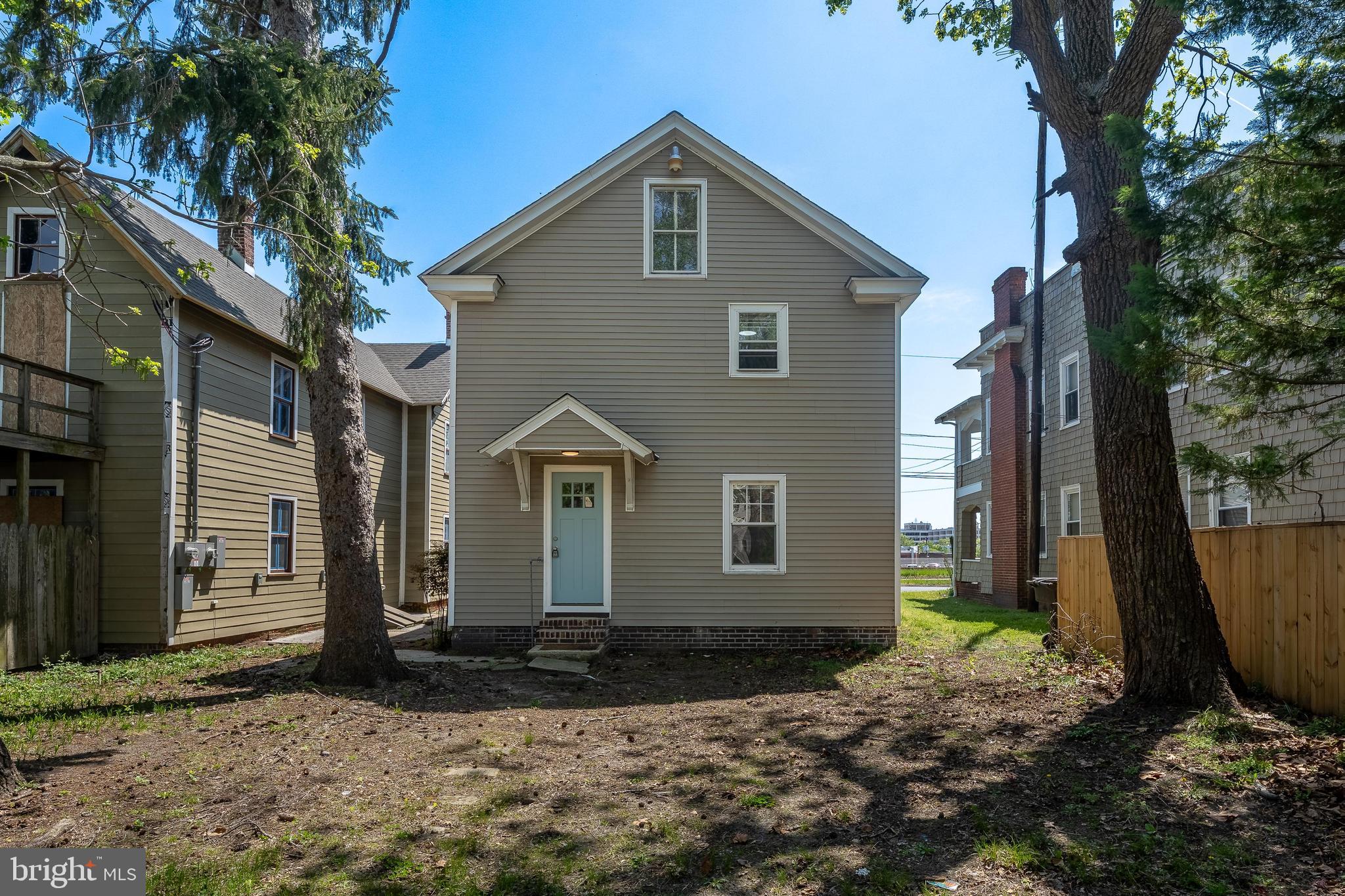 225 Broad Street Salisbury, MD 21801 - Photo 2 of 25 Charming home with spacious yard.