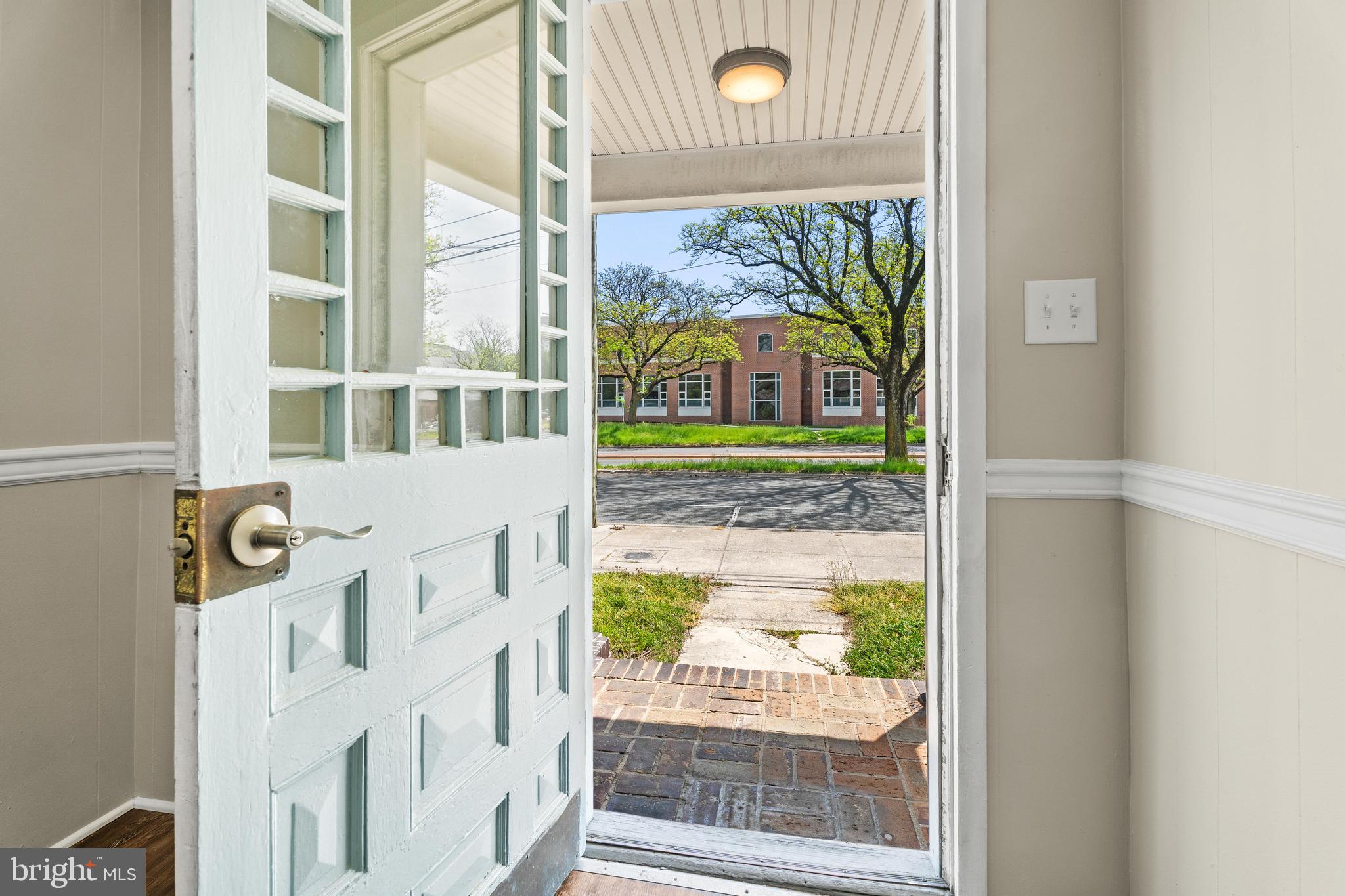 225 Broad Street Salisbury, MD 21801 - Photo 3 of 25 Welcoming entry with a view outside.