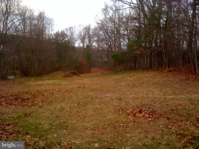 19931 Gunpowder Road Manchester, MD 21102 - Photo 1 of 2 a view of basketball court