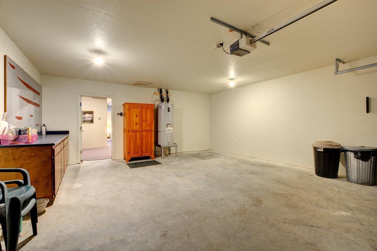 10470 Galice Road Merlin, OR 97532 - Photo 28 of 48 Attached 2 Car Garage