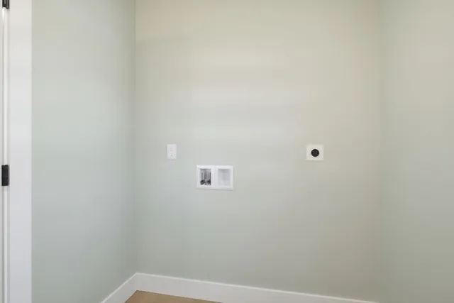 $464,900 | 2 Lakemont Street, Southwick, MA 01077