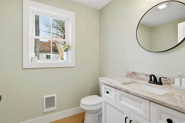 $464,900 | 2 Lakemont Street, Southwick, MA 01077