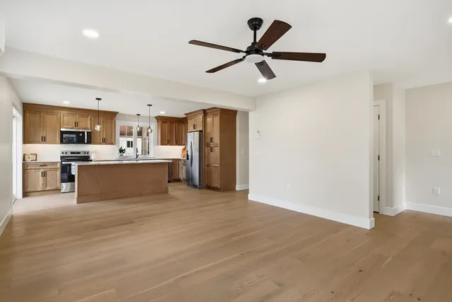 $464,900 | 2 Lakemont Street, Southwick, MA 01077