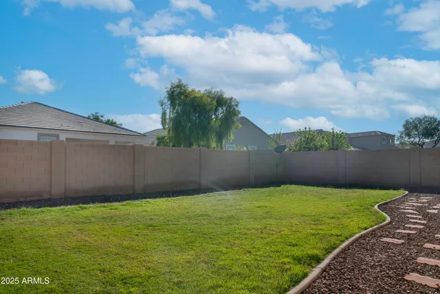 $1,990 | 42193 West Ramona Street, Maricopa, AZ 85138