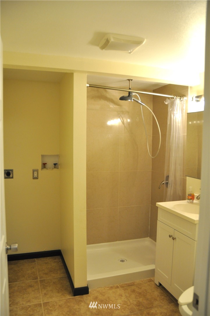 1730 Whitman Avenue Northeast Renton, WA 98059 - Photo 17 of 17 Gallery Image 17