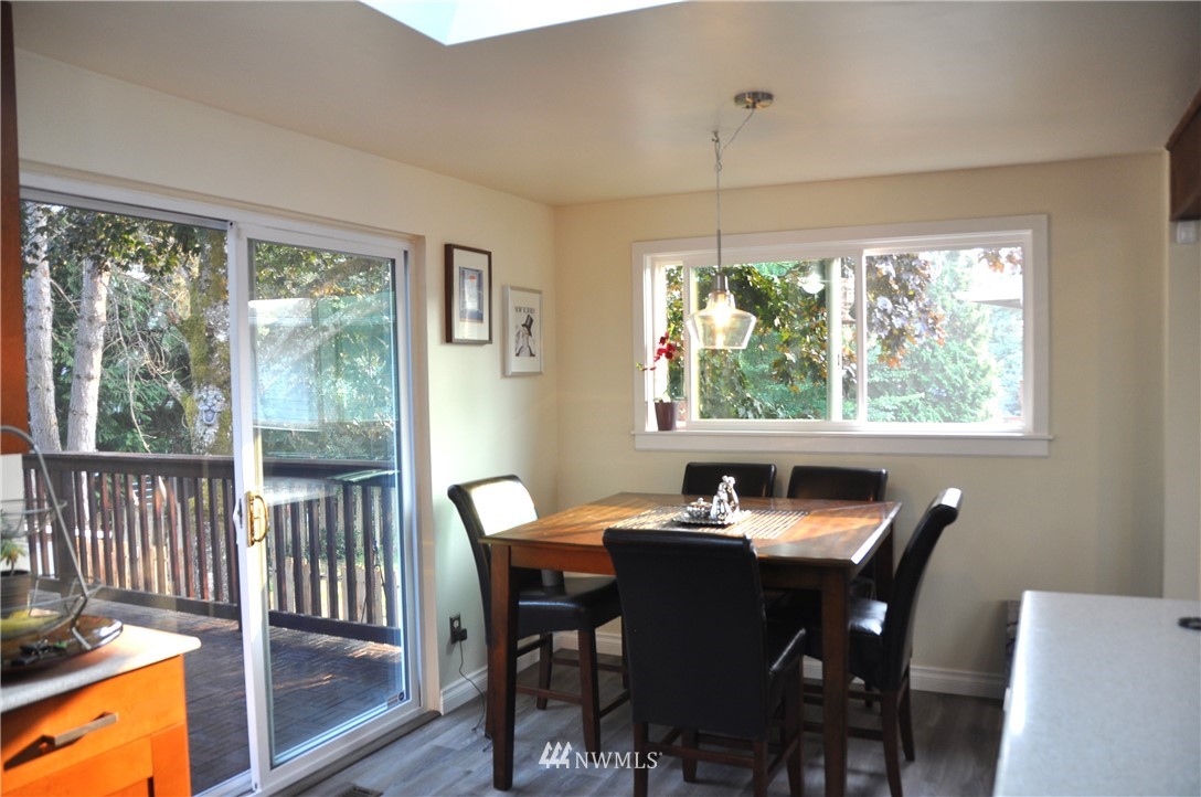 1730 Whitman Avenue Northeast Renton, WA 98059 - Photo 10 of 17 Gallery Image 10