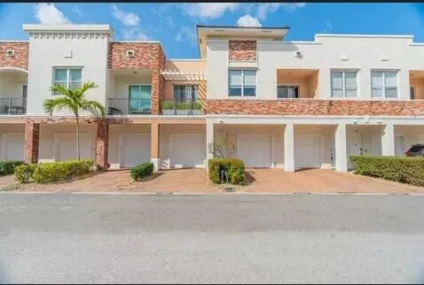 $250,000 | 10560 Southwest Stephanie Way, Unit 1207, Port St. Lucie, FL 34987