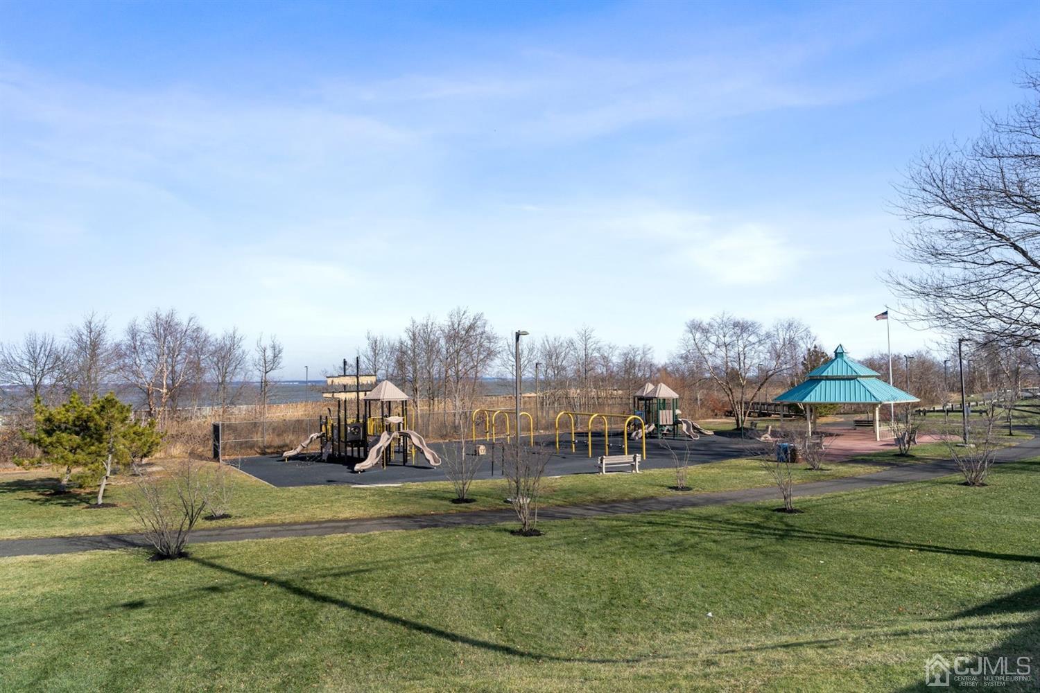 254 Raritan Boulevard Old Bridge, NJ 07735 - Photo 24 of 27 Gallery Image 24