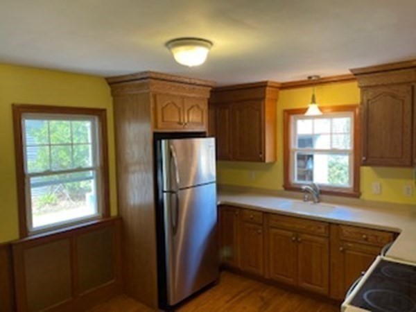 4 Deering Drive Worcester, MA 01602 - Photo 3 of 24