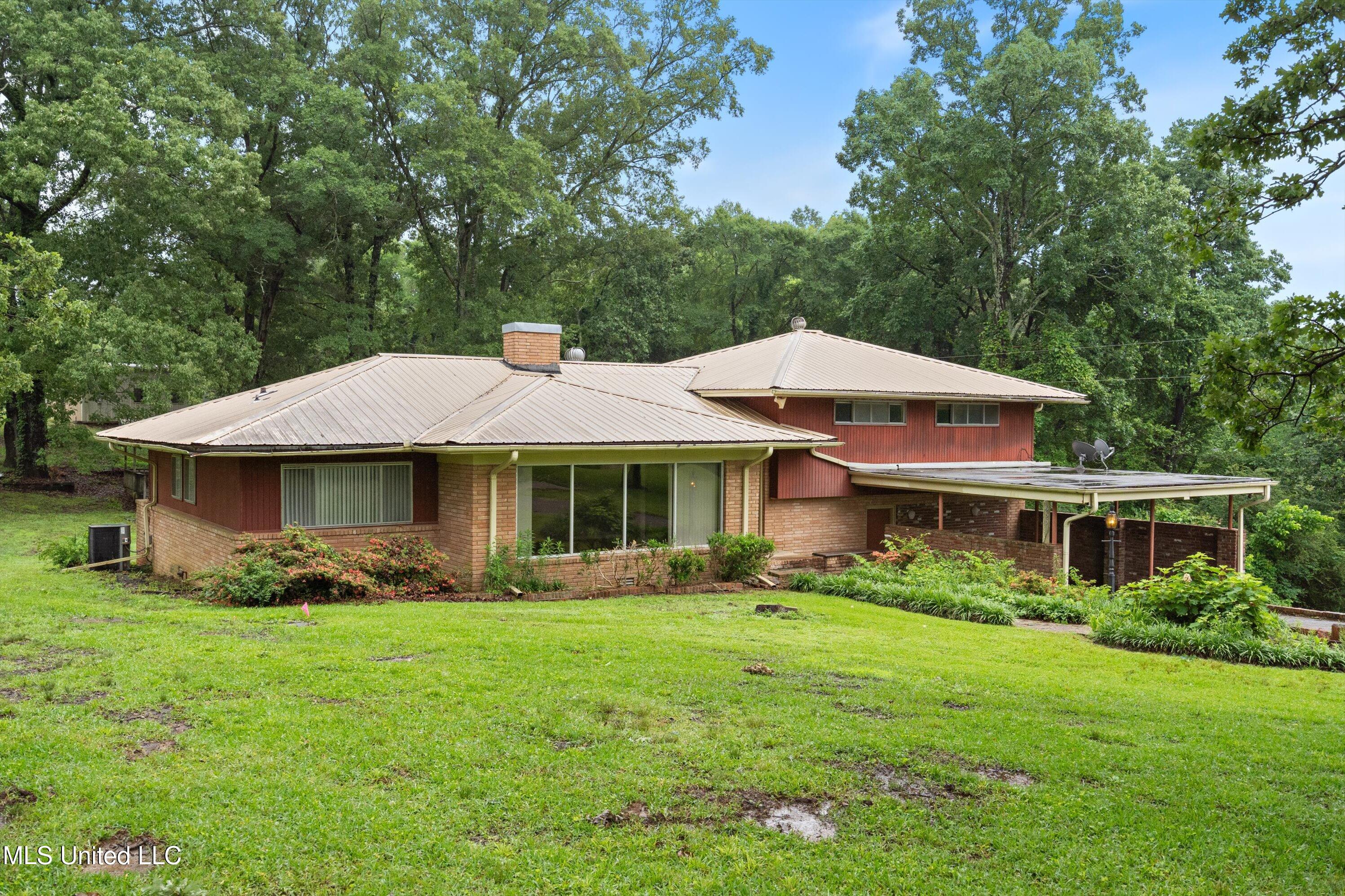 955 Carlton Road Coldwater, MS 38618 - Photo 3 of 50 03-DSC4394