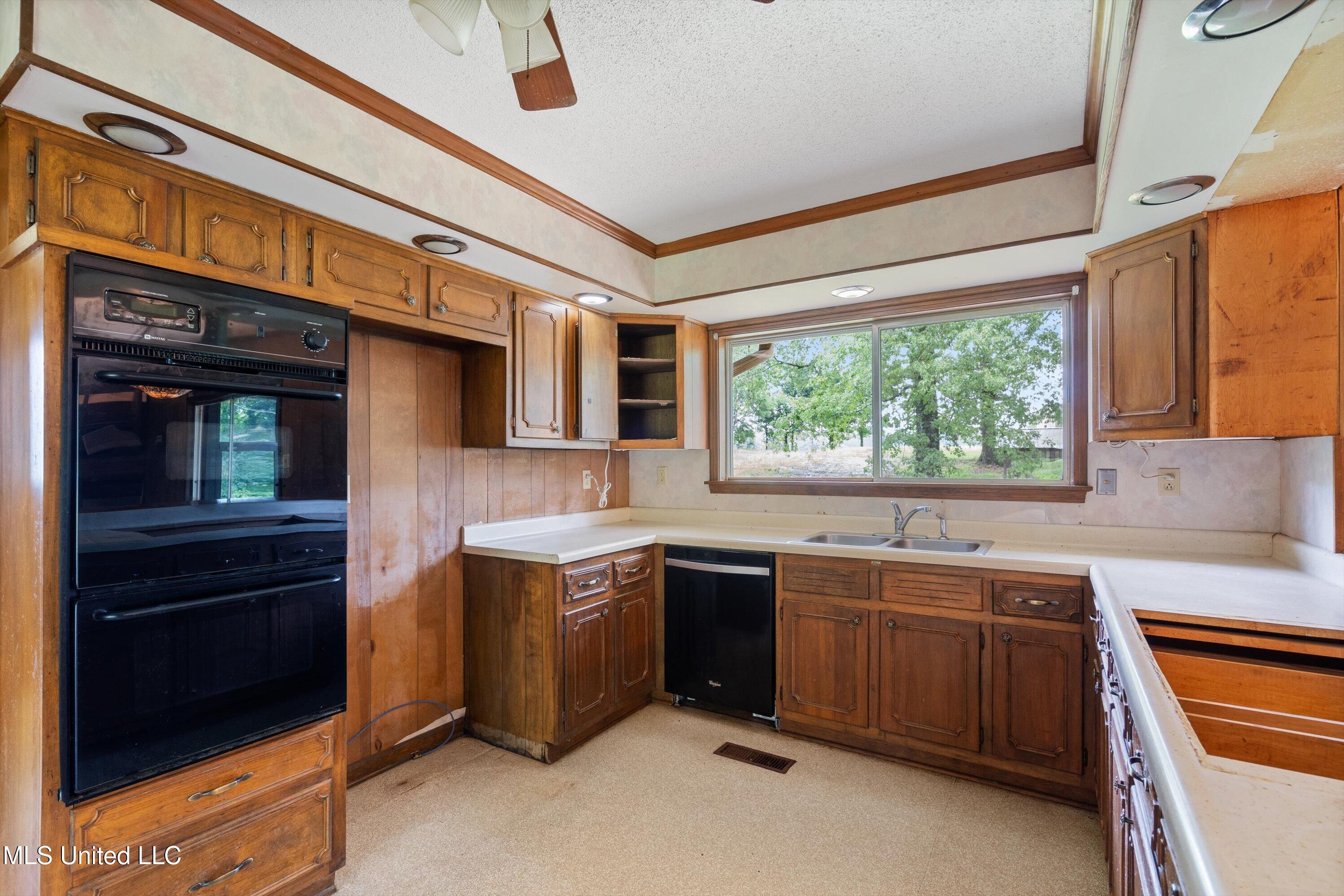 955 Carlton Road Coldwater, MS 38618 - Photo 10 of 50 10-DSC4287