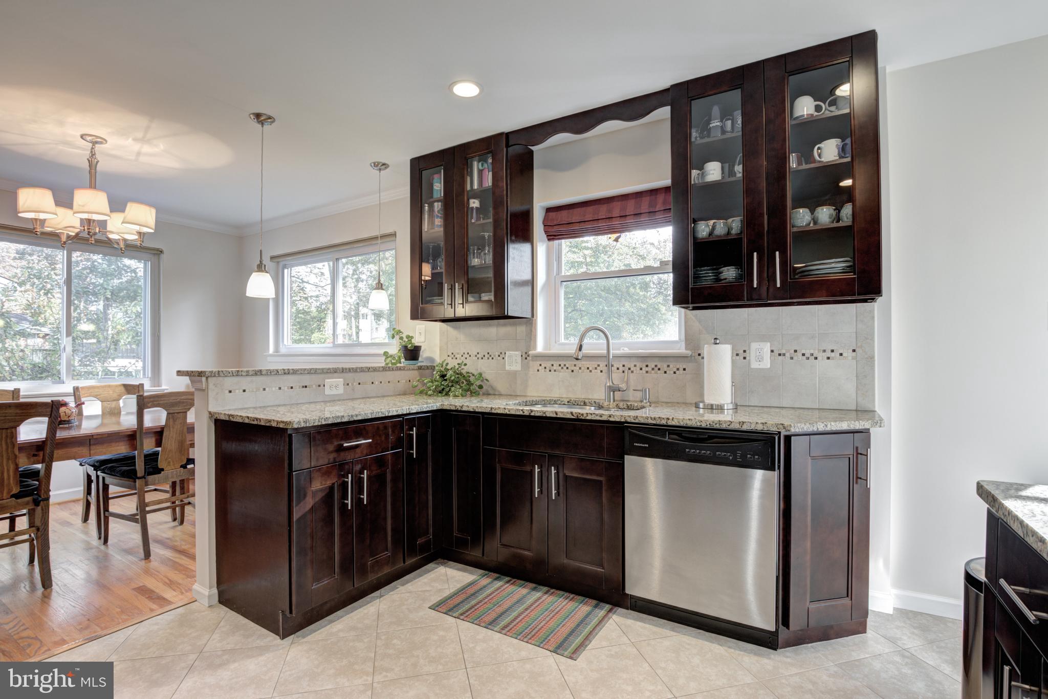 7316 Gary Street Springfield, VA 22150 - Photo 11 of 41 Gallery Image 11