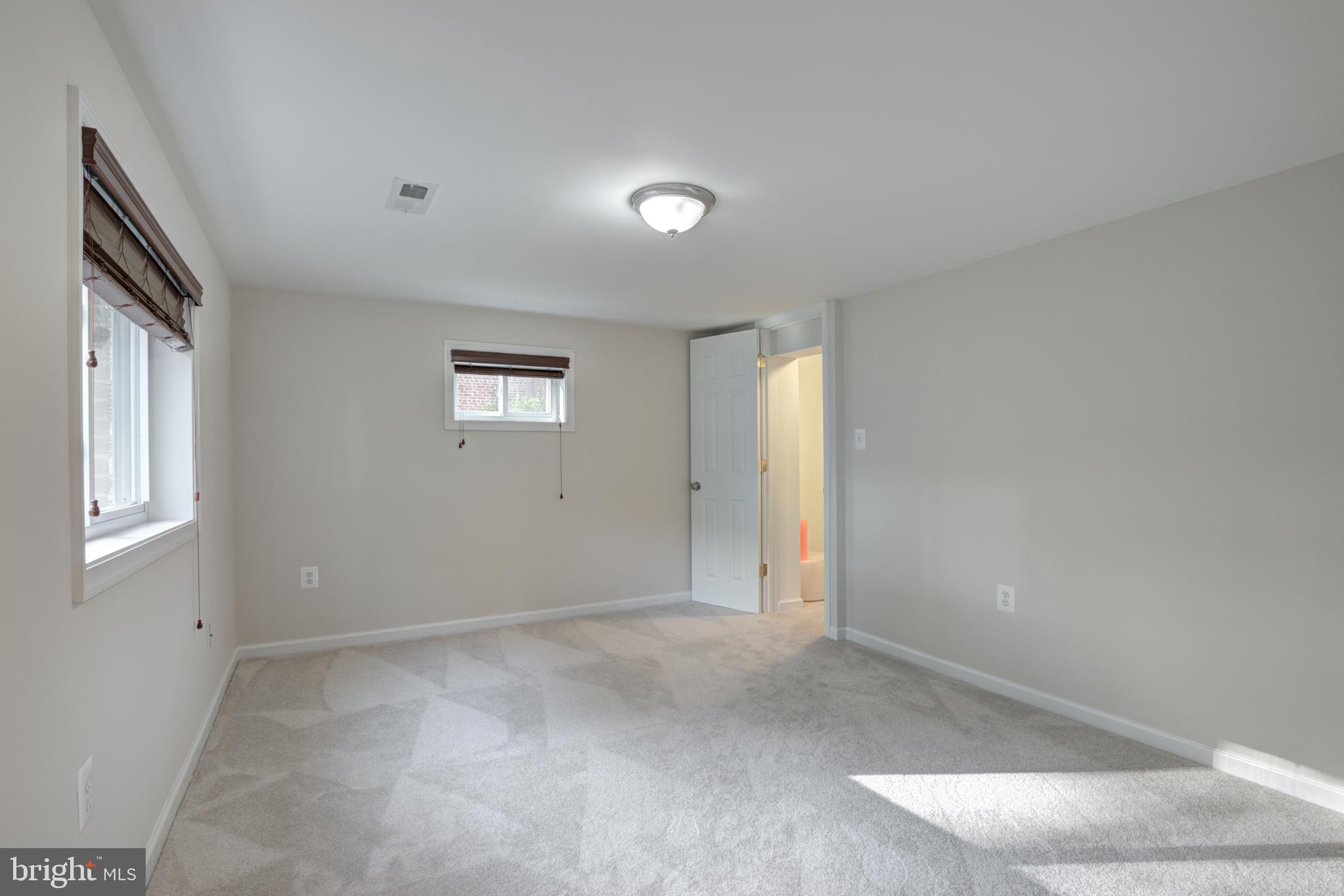 7316 Gary Street Springfield, VA 22150 - Photo 26 of 41 Gallery Image 26
