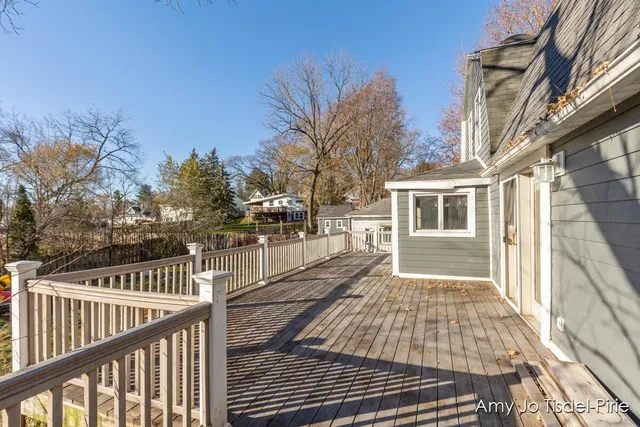 $205,000 | 811 Branch Street, Ionia, MI 48846