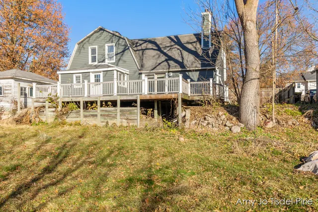 $205,000 | 811 Branch Street, Ionia, MI 48846