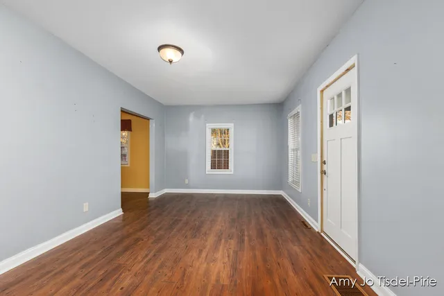 $205,000 | 811 Branch Street, Ionia, MI 48846