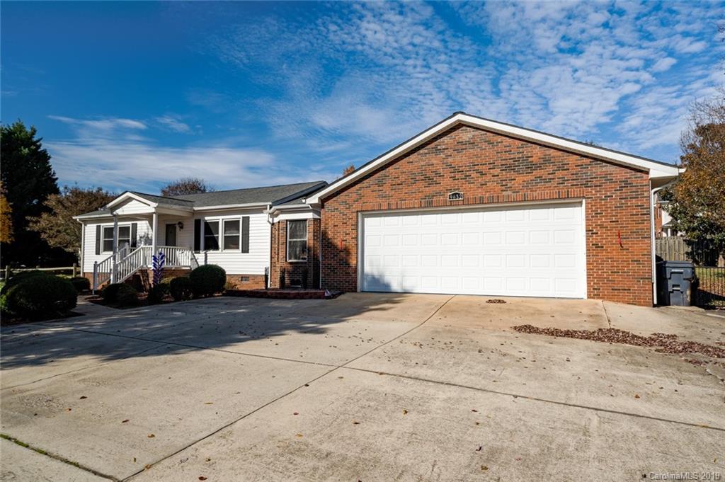 9632 Gilead Road Huntersville, NC 28078 - Photo 1 of 25 Gallery Image 1