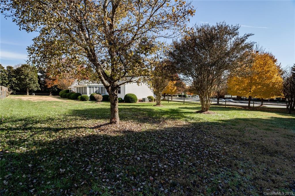 9632 Gilead Road Huntersville, NC 28078 - Photo 2 of 25 Gallery Image 2