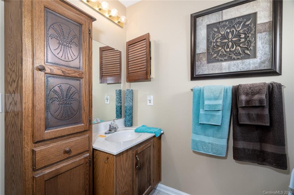 9632 Gilead Road Huntersville, NC 28078 - Photo 18 of 25 Gallery Image 18
