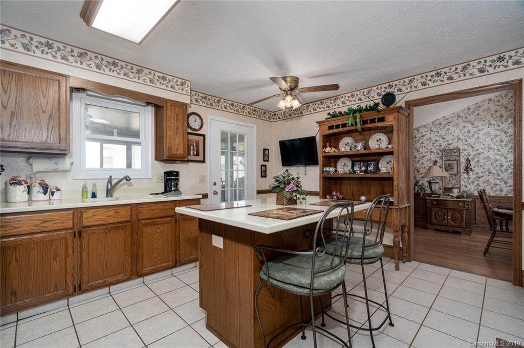 9632 Gilead Road Huntersville, NC 28078 - Photo 7 of 25 Gallery Image 7