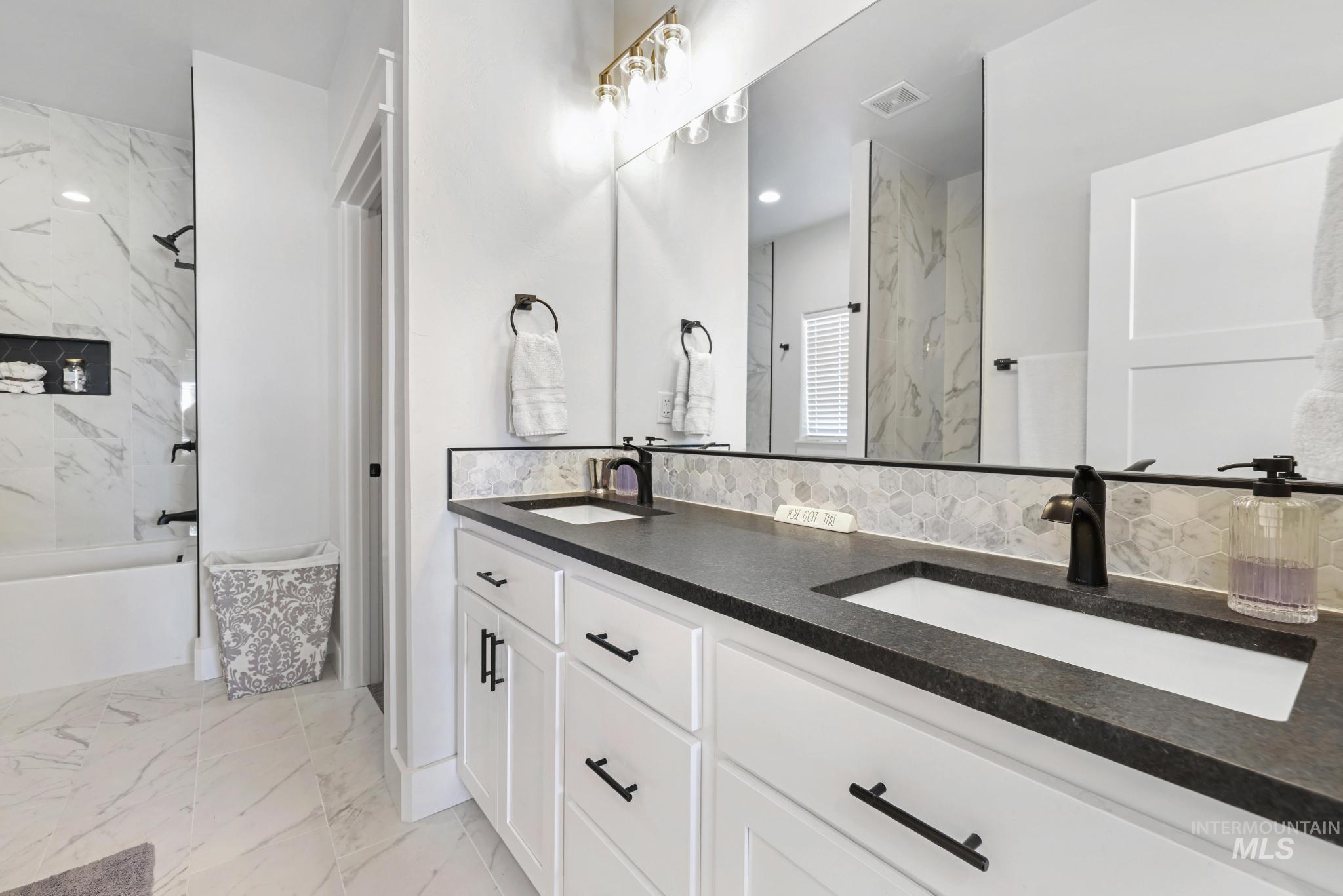 253 Mariposa Circle Shoshone, ID 83352 - Photo 24 of 47