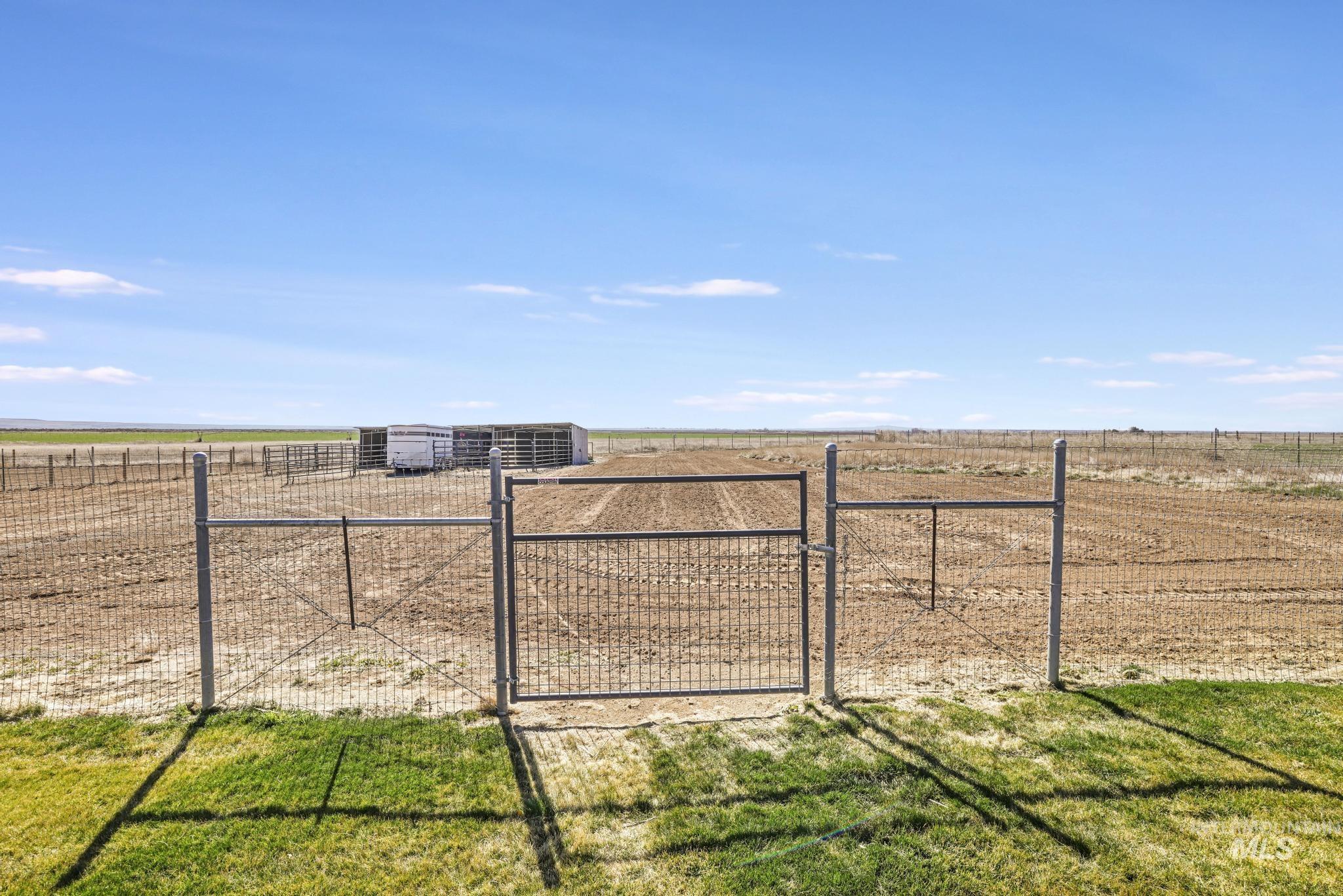 253 Mariposa Circle Shoshone, ID 83352 - Photo 33 of 47