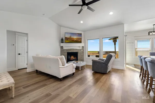 $449,990 | 253 Mariposa Circle, Shoshone, ID 83352