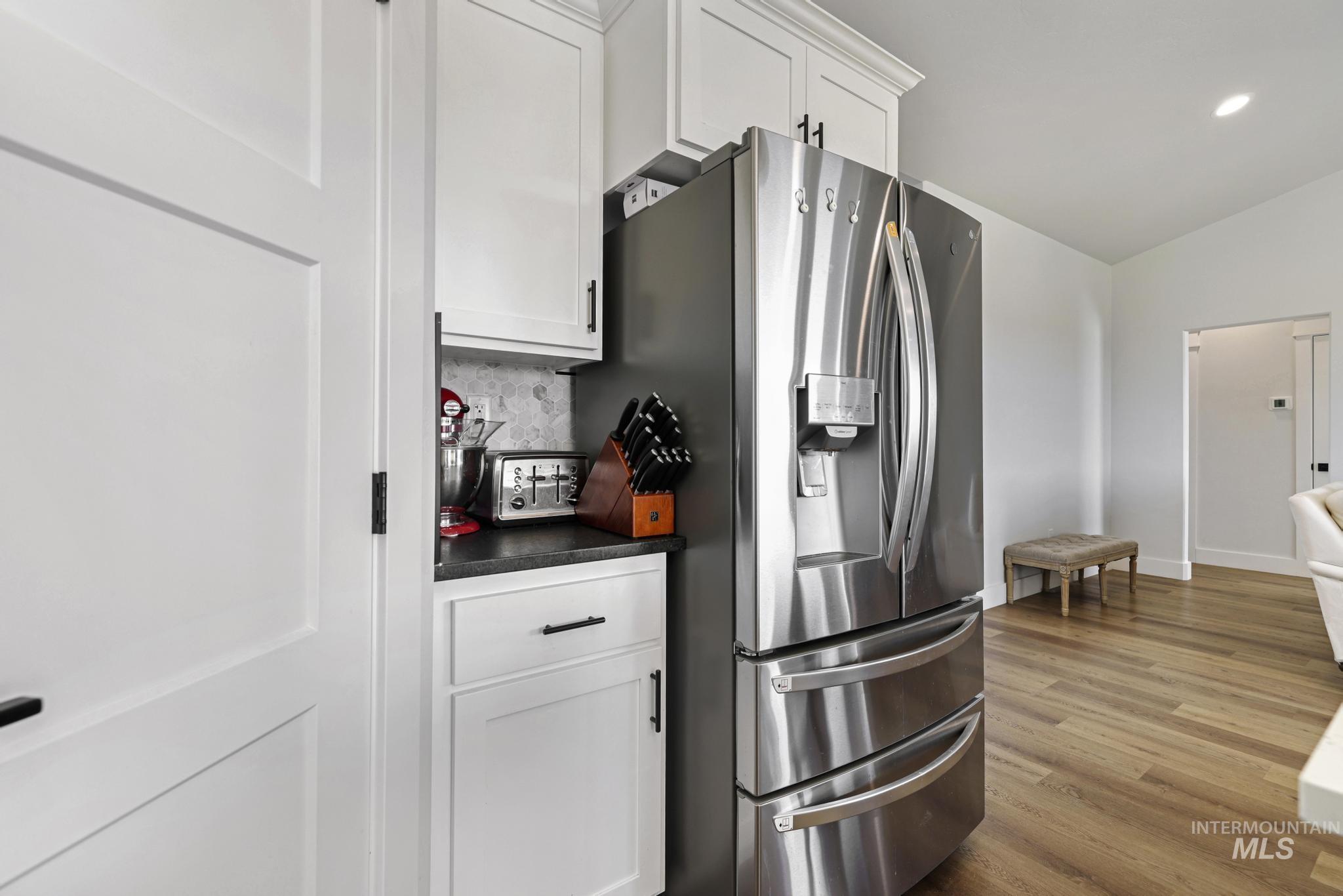 253 Mariposa Circle Shoshone, ID 83352 - Photo 9 of 47