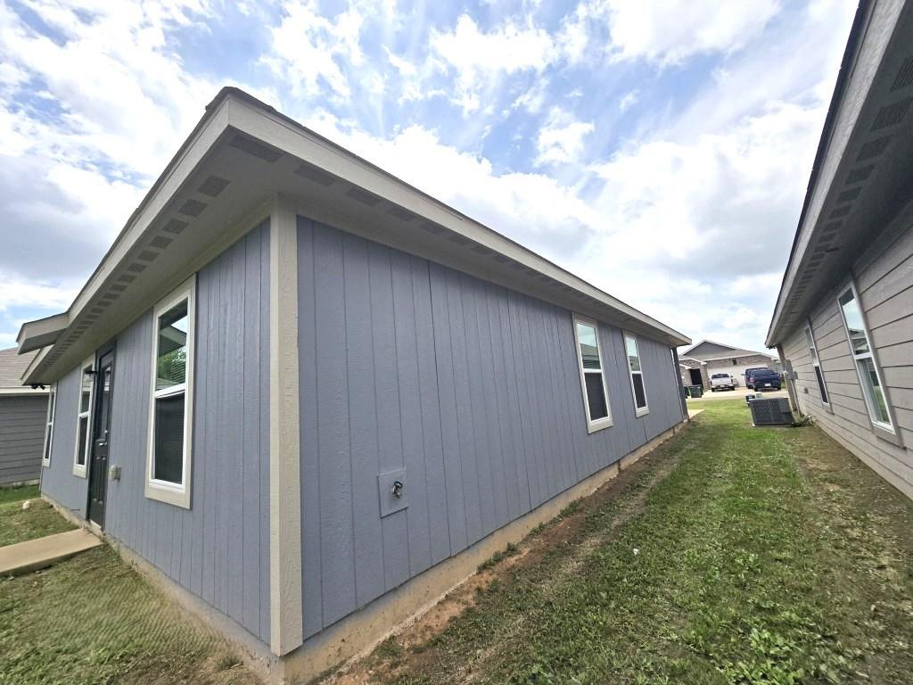 429 Shorty Street Mabank, TX 75147 - Photo 17 of 25