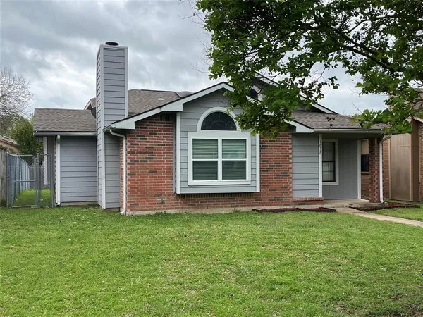 $1,700 | 1636 Vail Meadow Lane, Dallas, TX 75253