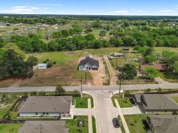 $599,000 | 1874 Burleson Street, Brenham, TX 77833