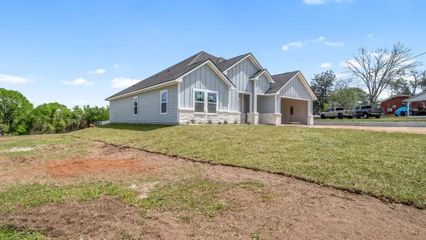 $599,000 | 1874 Burleson Street, Brenham, TX 77833