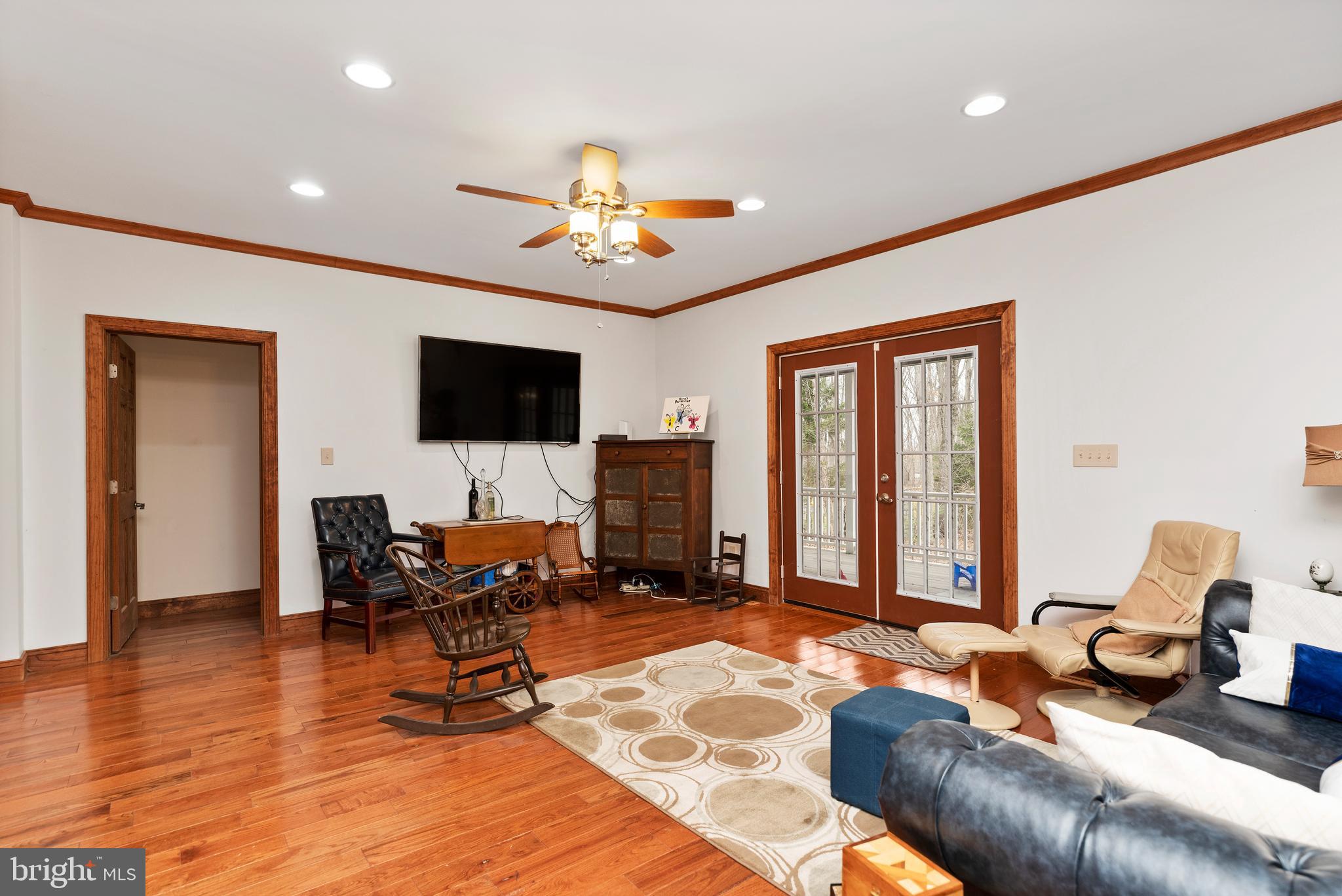 1370 Indian Peg Road Boiling Springs, PA 17007 - Photo 11 of 44 Living room has high ceilings and crown molding