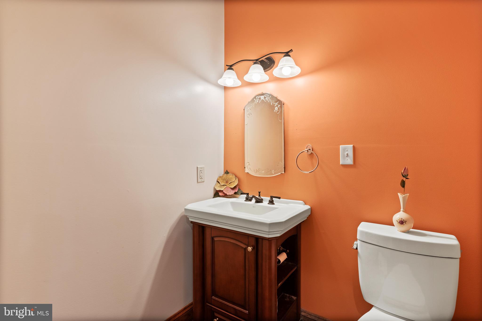 1370 Indian Peg Road Boiling Springs, PA 17007 - Photo 24 of 44 Half bath on 1st floor