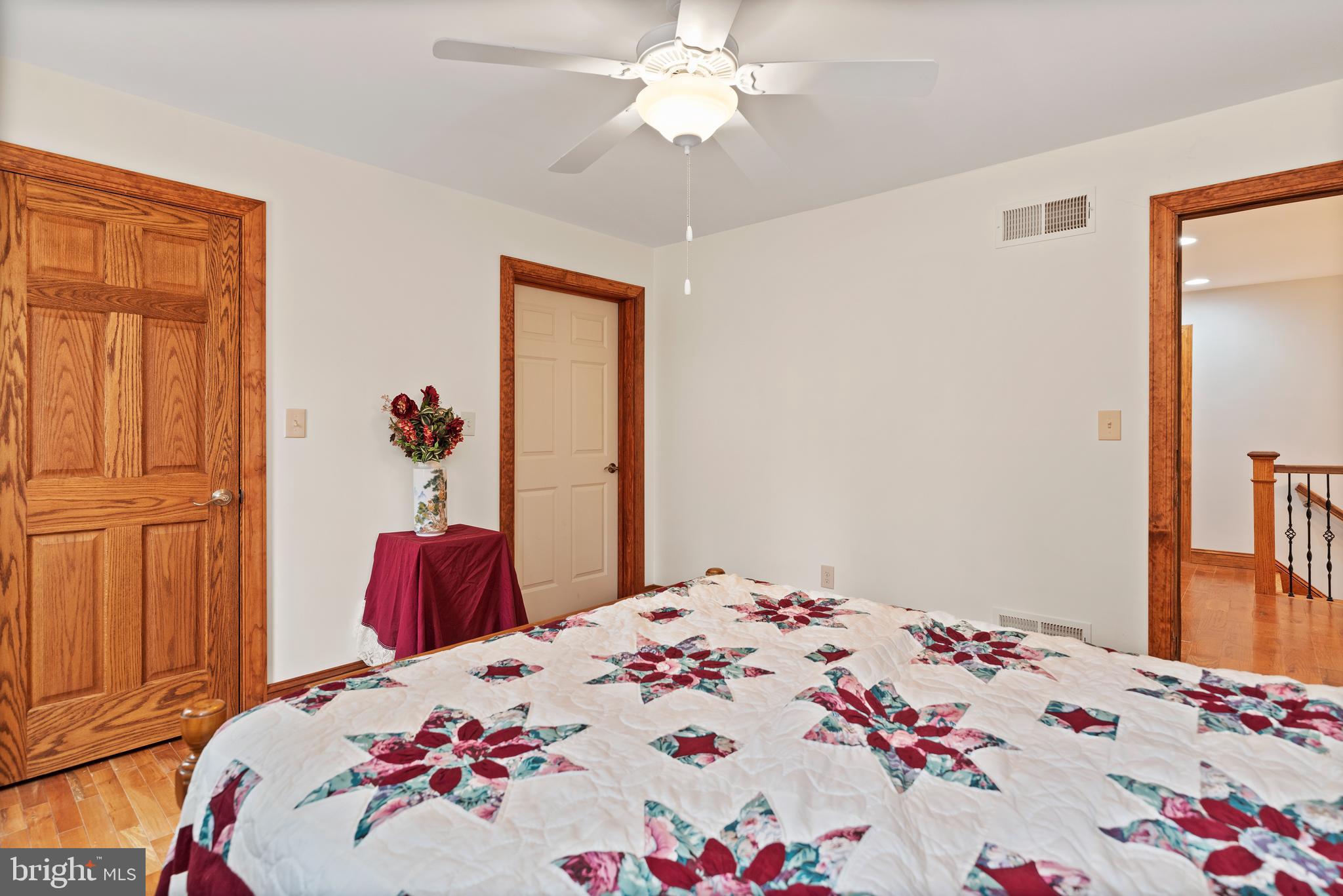 1370 Indian Peg Road Boiling Springs, PA 17007 - Photo 27 of 44 Nice size closet