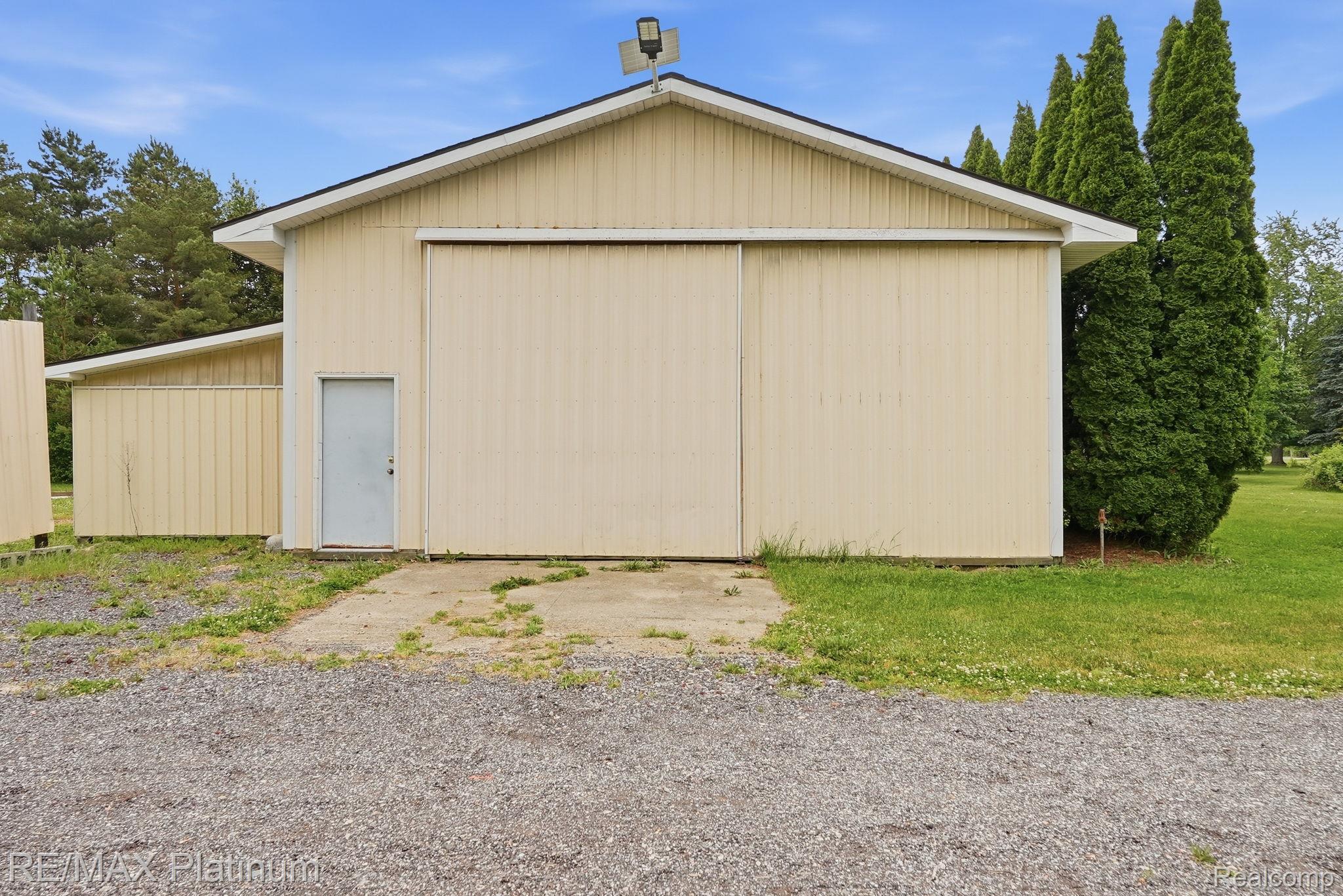 4328 North Gale Road Davison, MI 48423 - Photo 33 of 53 31-web-or-mls-4328_N_Gale_Rd_031.jpg