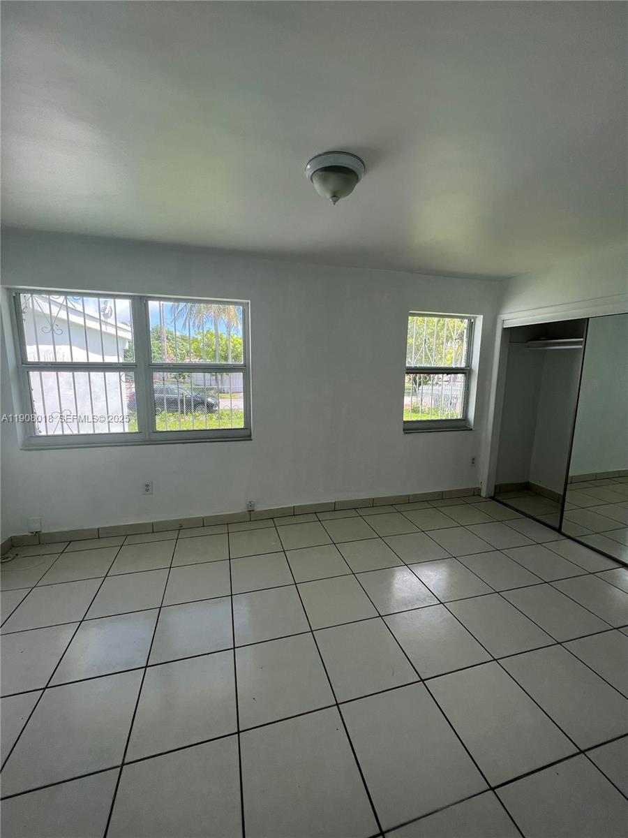 1600 Southwest 71st Court Miami, FL 33155 - Photo 10 of 15