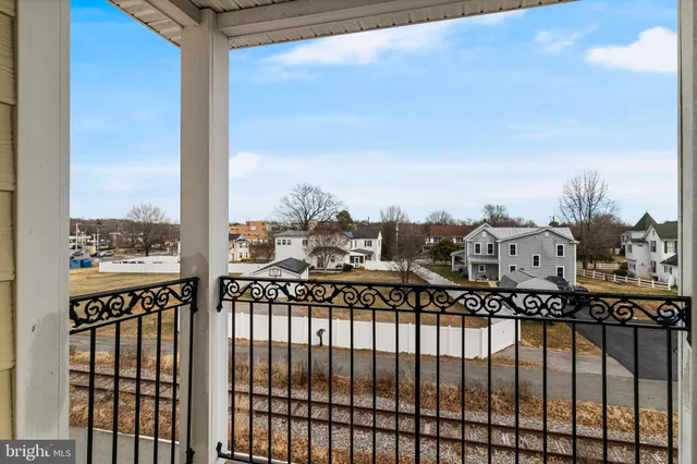 $295,000 | 305 Centennial Street, Unit 201K, La Plata, MD 20646