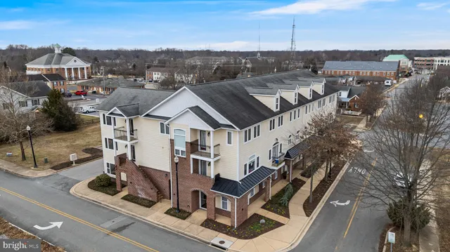 $295,000 | 305 Centennial Street, Unit 201K, La Plata, MD 20646