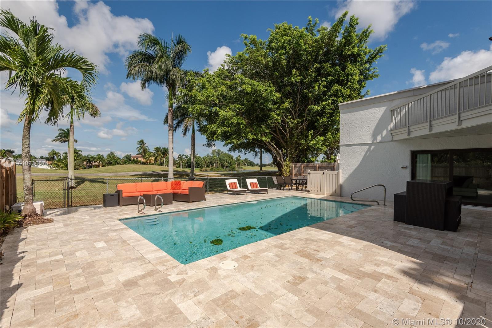 63 Greens Road Hollywood, FL 33021 - Photo 24 of 27 Gallery Image 24