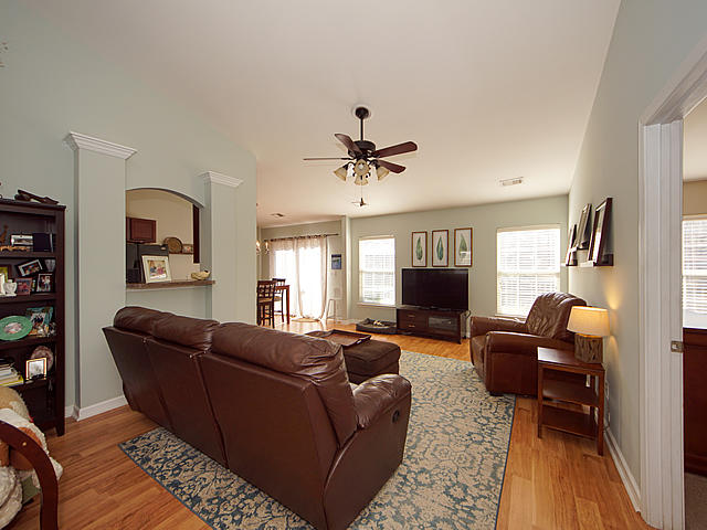 203 Island Green Road Goose Creek, SC 29445 - Photo 6 of 35 04