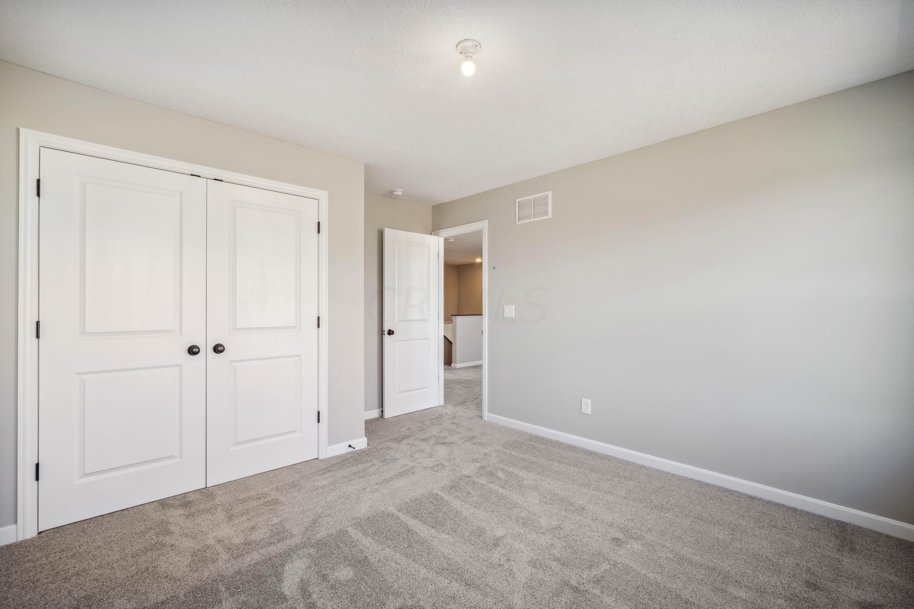 3336 Logsdon Loop Delaware, OH 43015 - Photo 33 of 39 Interior