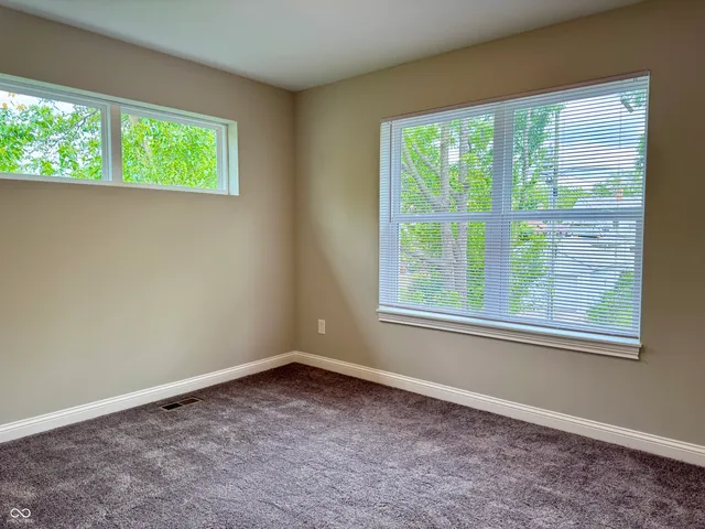 $179,900 | 859 North Oakland Avenue, Indianapolis, IN 46201