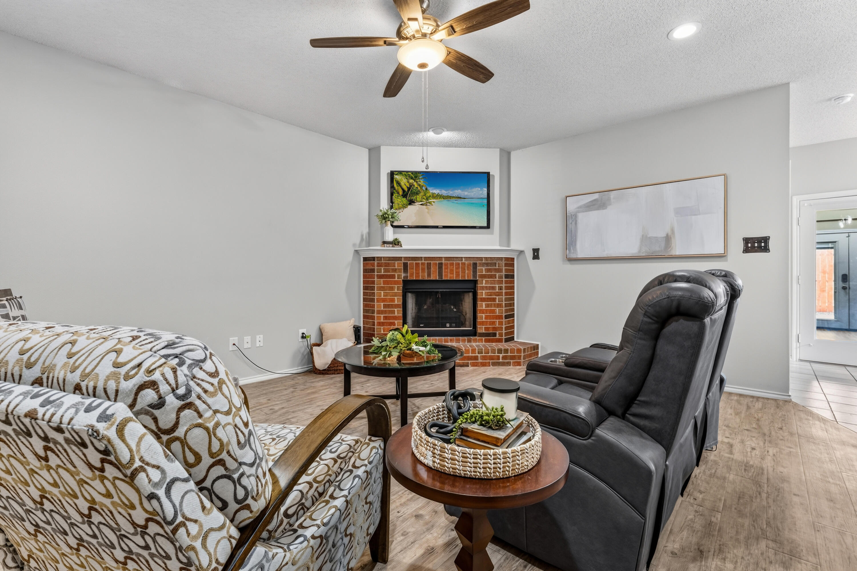 6217 18th Street Lubbock, TX 79416 - Photo 4 of 25 DSC01005
