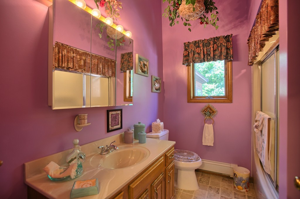 85-87 Old Rockingham Road, Unit 87 Salem, NH 03079 - Photo 9 of 28 Gallery Image 9