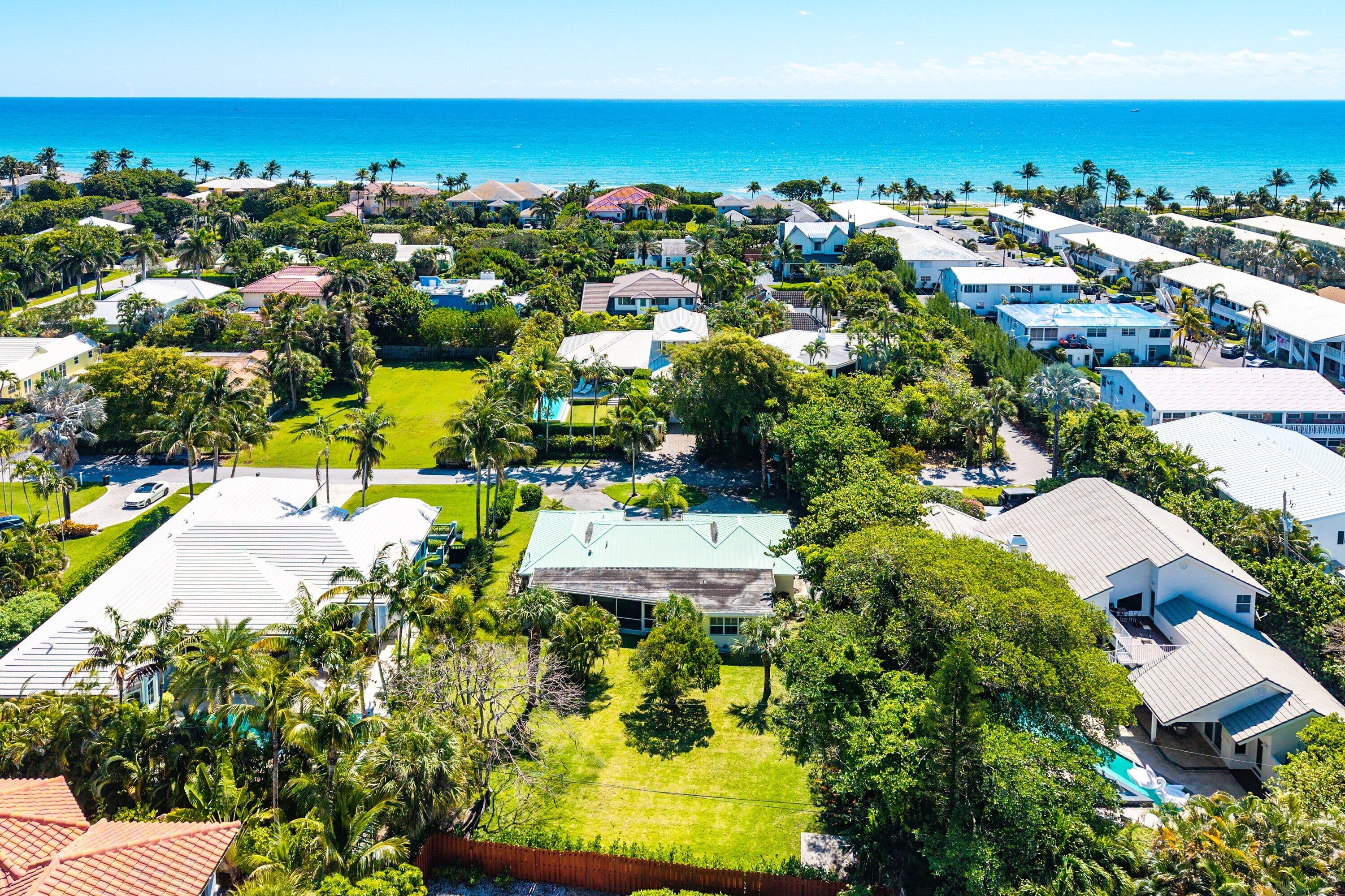 5550 Osprey Drive Ocean Ridge, FL 33435 - Photo 40 of 44 a view of a city